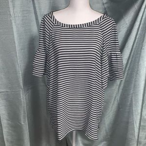 Loft EUC mid length sleeve shirt